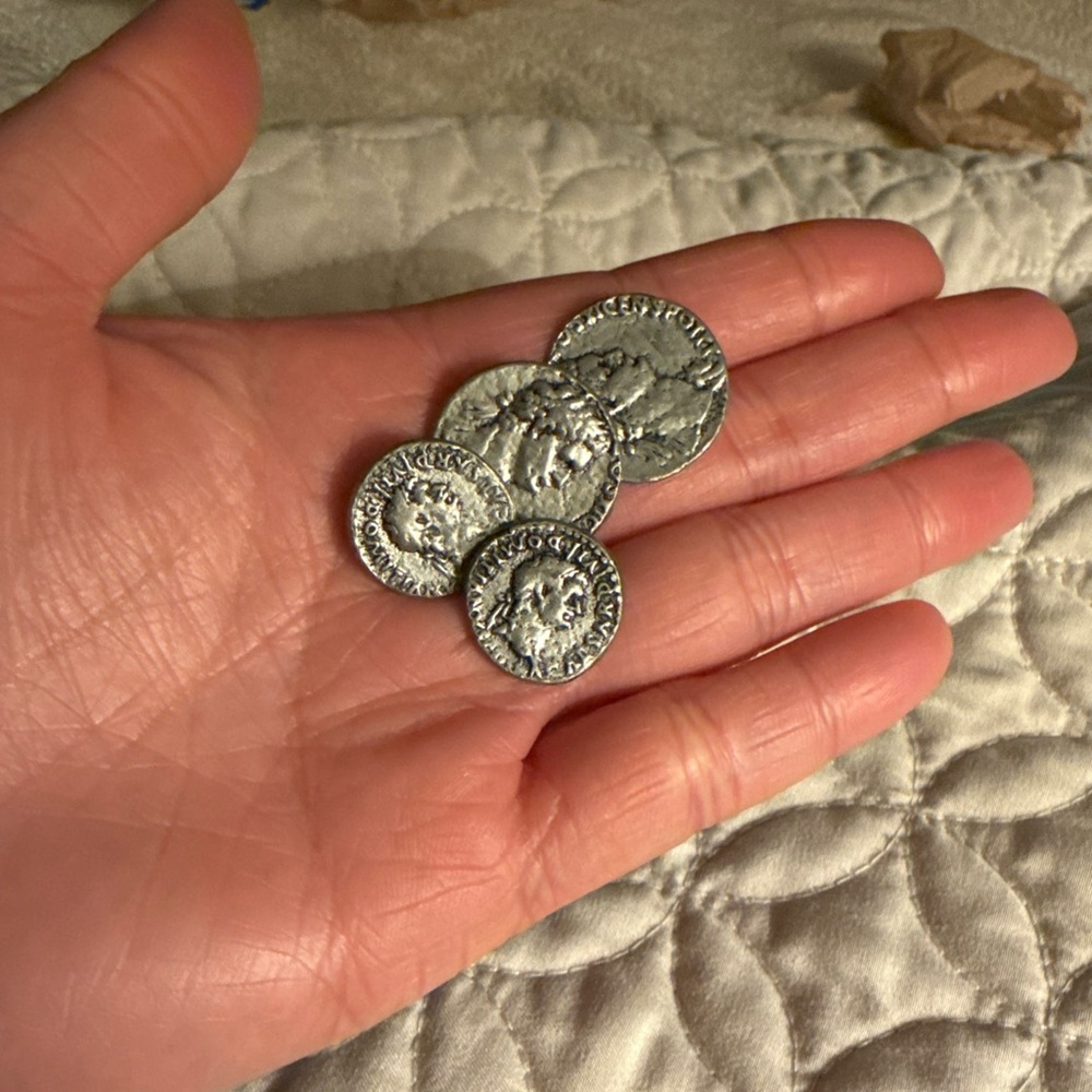 Set of 4 Vintage Arcor Paris buttons